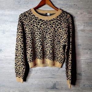 H&M Cheetah Print Crewneck Sweater Size M